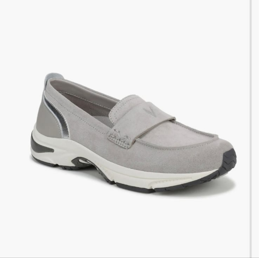 Vionic 10 Wide Gray Suede Slip-On Loafer Sneakers